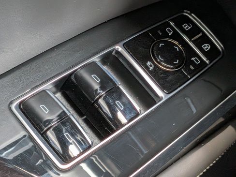 Certified 2026 Cadillac Escalade ESV Platinum Sport AWD/4WD image 26