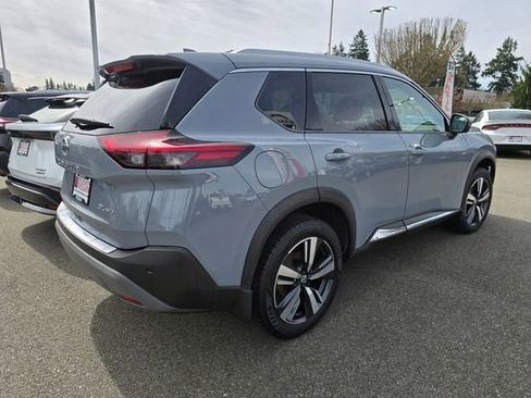 Used 2021 Nissan Rogue SL w/ Premium Package image 4