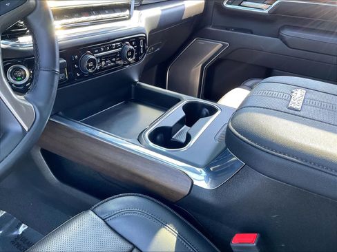 Used 2024 Chevrolet Silverado 3500 High Country w/ High Country Premium Package AWD/4WD image 20