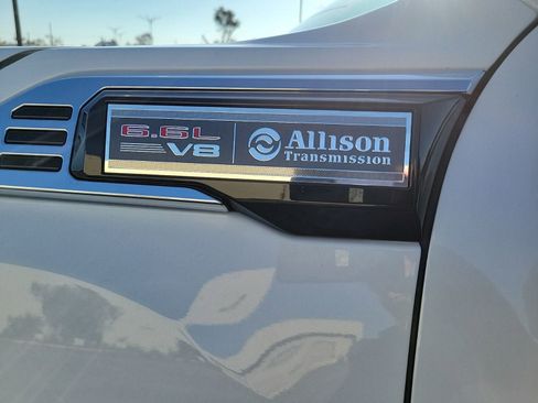 New 2025 GMC Sierra 3500 Pro w/ Convenience Package image 10