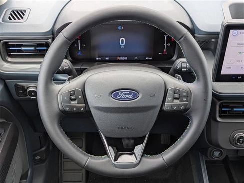 New 2025 Ford Maverick Lobo image 10