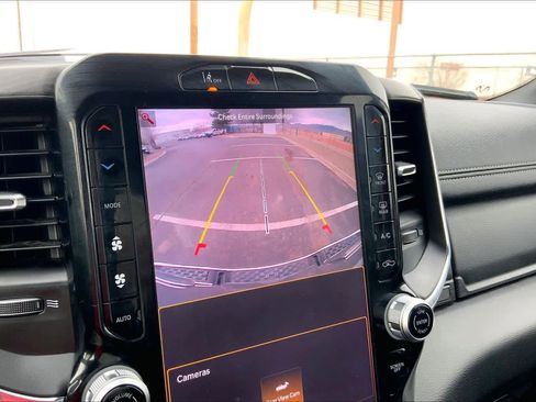 Used 2025 RAM 1500 Laramie image 29