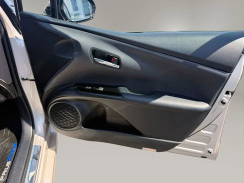 Used 2019 Toyota Prius Prime Advanced image 39