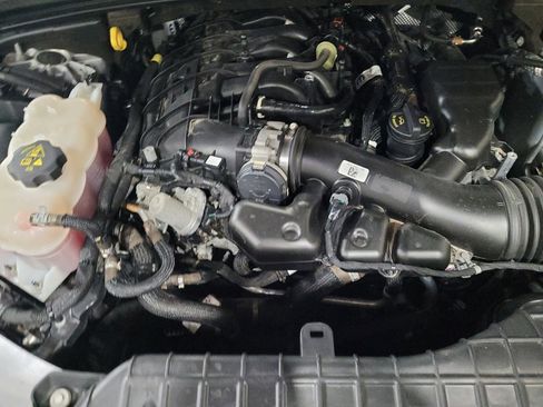 Used 2021 Jeep Grand Cherokee L Limited w/ Luxury Tech Group II image 30