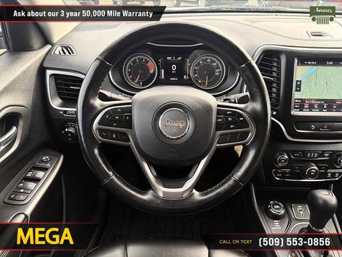 Used 2020 Jeep Cherokee Latitude w/ Quick Order Package 26F North AWD/4WD image 21