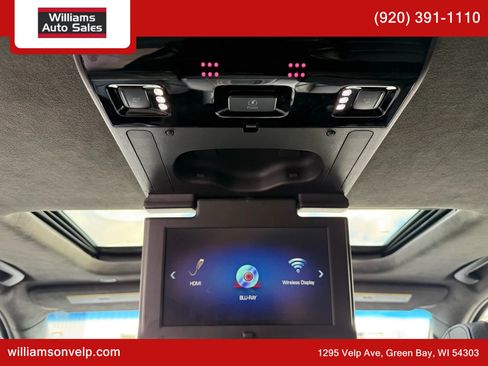 Used 2019 Cadillac Escalade ESV Platinum image 3