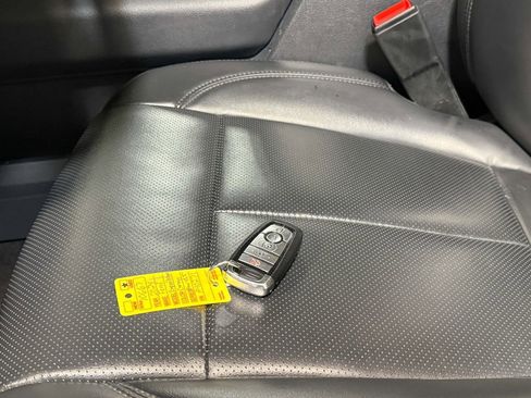 Used 2024 Ford Expedition Max XLT RWD image 20