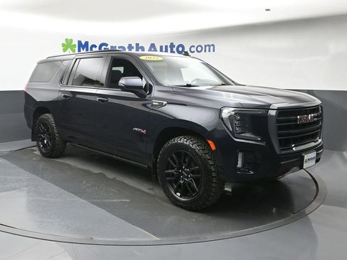Used 2022 GMC Yukon XL AT4 AWD/4WD image 2