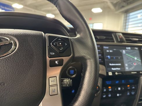 Used 2023 Toyota 4Runner Limited image 18