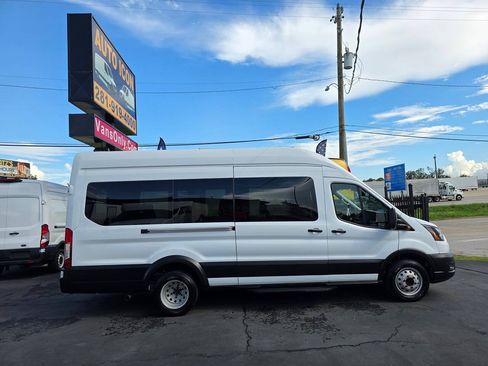 Used 2023 Ford Transit 350 XL RWD image 3