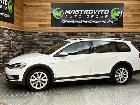 Used 2019 Volkswagen Golf Alltrack SE AWD/4WD image 13