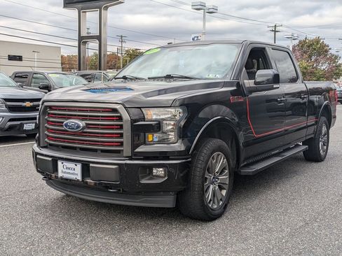 Used 2017 Ford F150 Lariat image 3