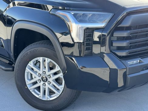 New 2026 Toyota Tundra SR5 image 10