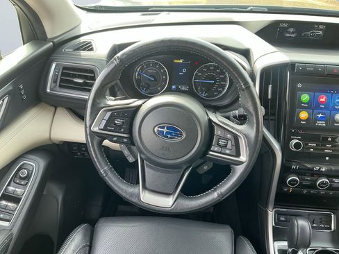 Used 2022 Subaru Ascent Limited w/ Technology Package image 12
