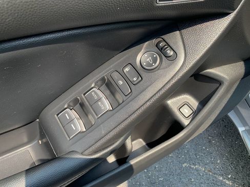 Used 2018 Honda Accord Touring image 19