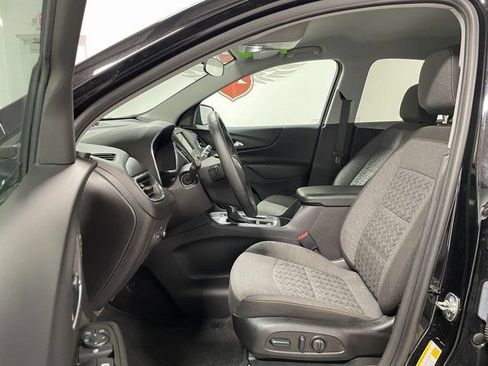 Used 2024 Chevrolet Equinox LT AWD/4WD image 11