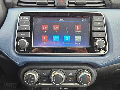 Used 2025 Nissan Versa SV w/ Trunk Package FWD image 13