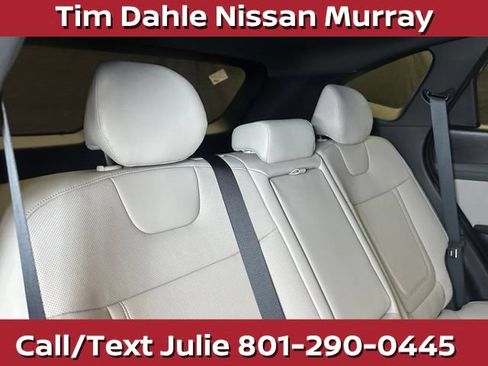 Used 2025 Hyundai Tucson Limited AWD/4WD image 19