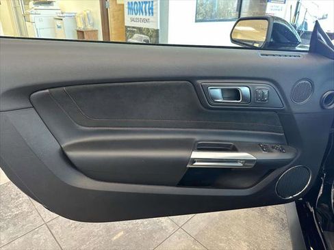 Used 2019 Ford Mustang GT Premium w/ Equipment Group 401A image 11