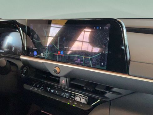 Certified 2026 Toyota Crown w/ Advanced Technology Package AWD/4WD image 41