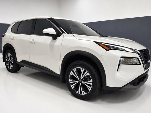 Used 2021 Nissan Rogue SV AWD/4WD image 7