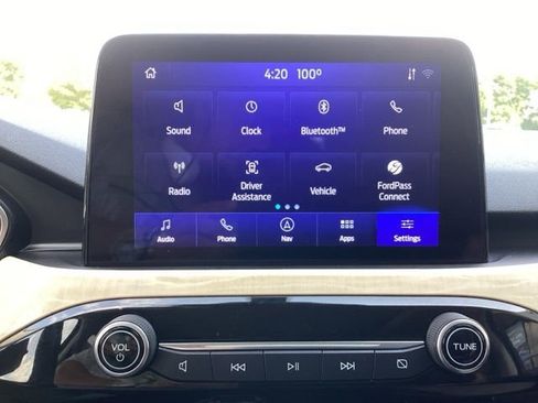 Used 2021 Ford Escape Titanium w/ Titanium Elite Package image 23