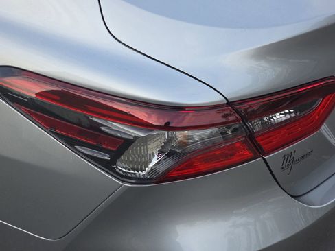 Used 2023 Toyota Camry LE image 40