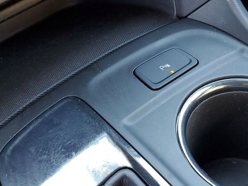 Certified 2023 Chevrolet Equinox RS w/ RS Leather Package image 23