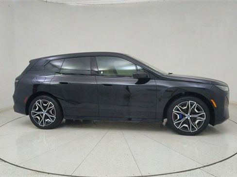 Used 2024 BMW iX xDrive50 w/ Premium Package image 61