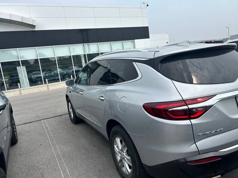 Used 2020 Buick Enclave Essence FWD image 4