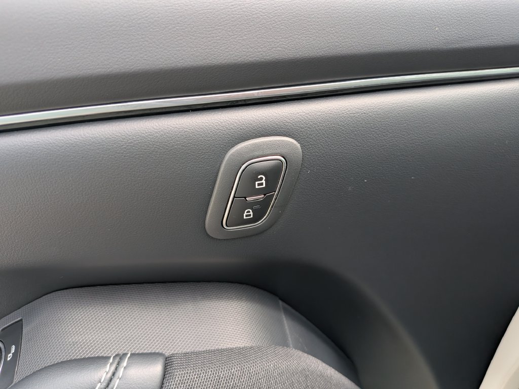 Used 2024 Ford Mustang Mach-E Select RWD image 21