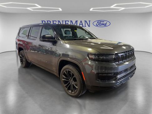 Used 2024 Jeep Grand Wagoneer L Series II w/ Quick Order Packagew 28T AWD/4WD image 3