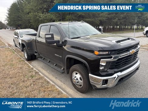 Certified 2026 Chevrolet Silverado 3500 LT w/ Safety Package image 1