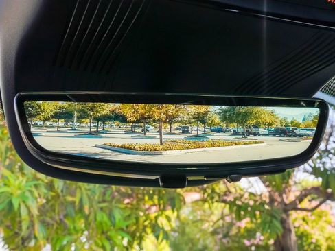 Used 2026 Cadillac Vistiq Luxury image 25