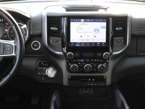 Used 2024 RAM 1500 Laramie AWD/4WD image 13