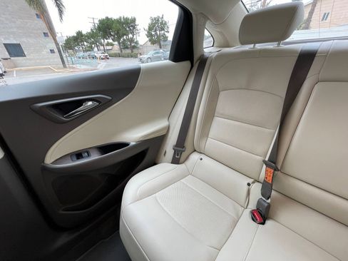 Used 2024 Chevrolet Malibu LT image 39