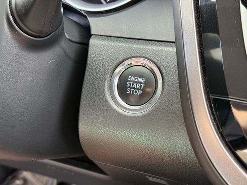 Used 2024 Toyota Camry XLE FWD image 30