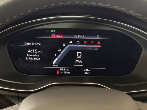 Used 2025 Audi Q5 2.0T Premium w/ Convenience Plus Package image 19