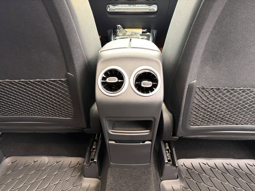 Certified 2026 Mercedes-Benz GLB 250 4MATIC image 28