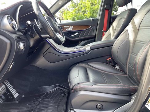 Used 2022 Mercedes-Benz GLC 43 AMG 4MATIC image 19