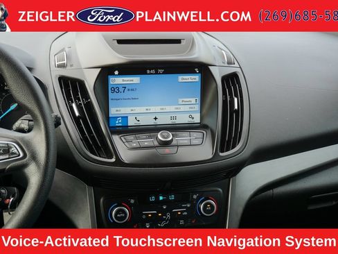 Used 2018 Ford Escape SE w/ SE Sync 3 Package AWD/4WD image 14
