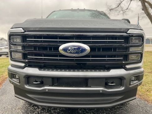 New 2026 Ford F350 Platinum image 3