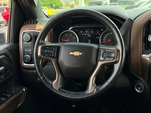 Used 2023 Chevrolet Silverado 2500 High Country w/ Z71 Off-Road Package AWD/4WD image 10