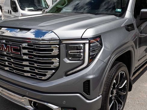 Used 2024 GMC Sierra 1500 Denali w/ Denali Reserve Package AWD/4WD image 34
