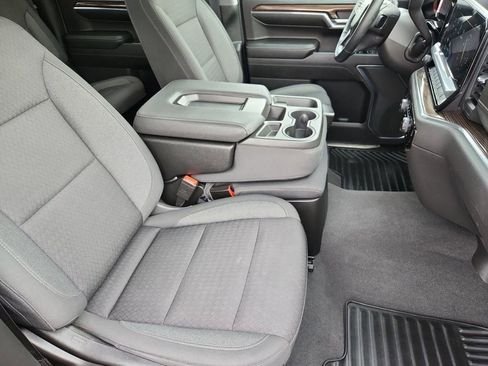 Used 2023 Chevrolet Silverado 1500 LT image 15