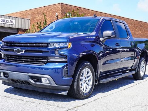 Used 2021 Chevrolet Silverado 1500 RST RWD image 4