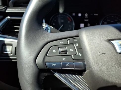Used 2024 Cadillac XT6 Sport w/ Technology Package AWD/4WD image 17