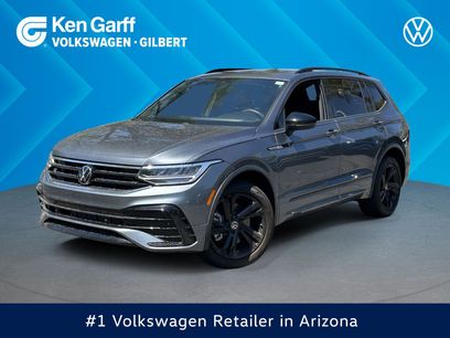Certified 2024 Volkswagen Tiguan SE R-Line