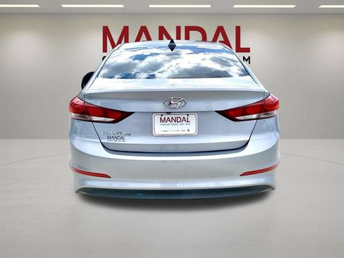 Used 2017 Hyundai Elantra Value Edition FWD image 6
