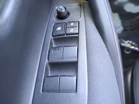 Certified 2021 Toyota Corolla LE image 21